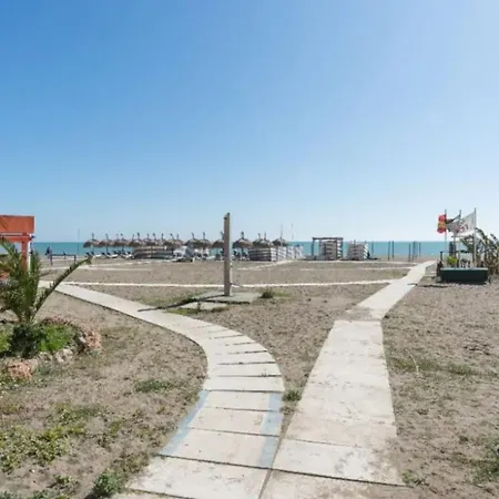 Apartamento Playamar Primera Linea De Playa Urb. La Farola *